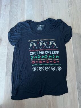 Ugly Christmas Letter Graphic Tee 🎄